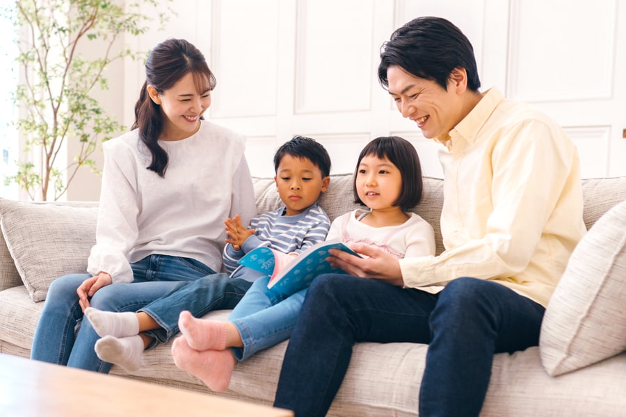 4人家族の電気代平均金額は？季節ごとの電気代や節約ポイントも解説