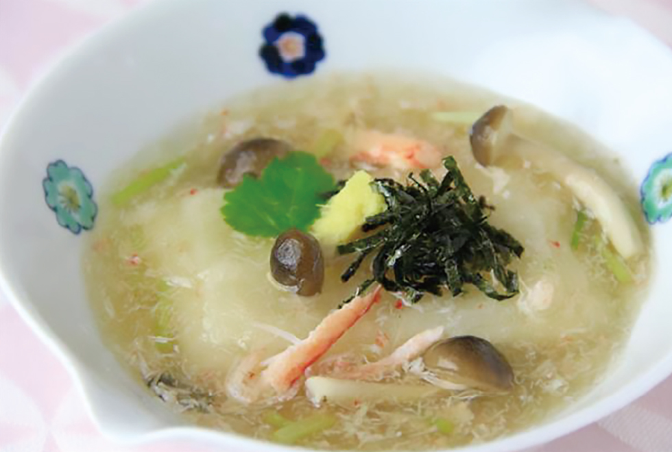 カニときのこのあんかけ揚げ餅