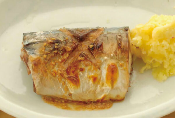 さばの塩焼きすだちごまだれ