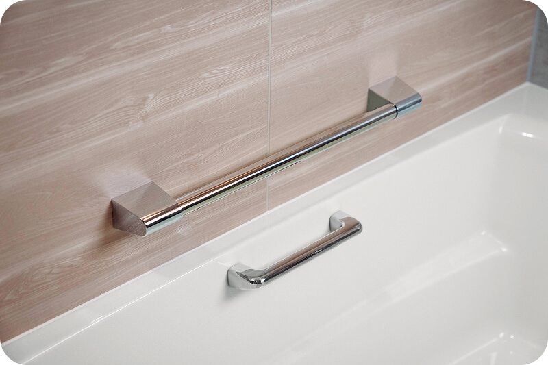 “ヒヤリ”を防ぐ安全な浴室へ